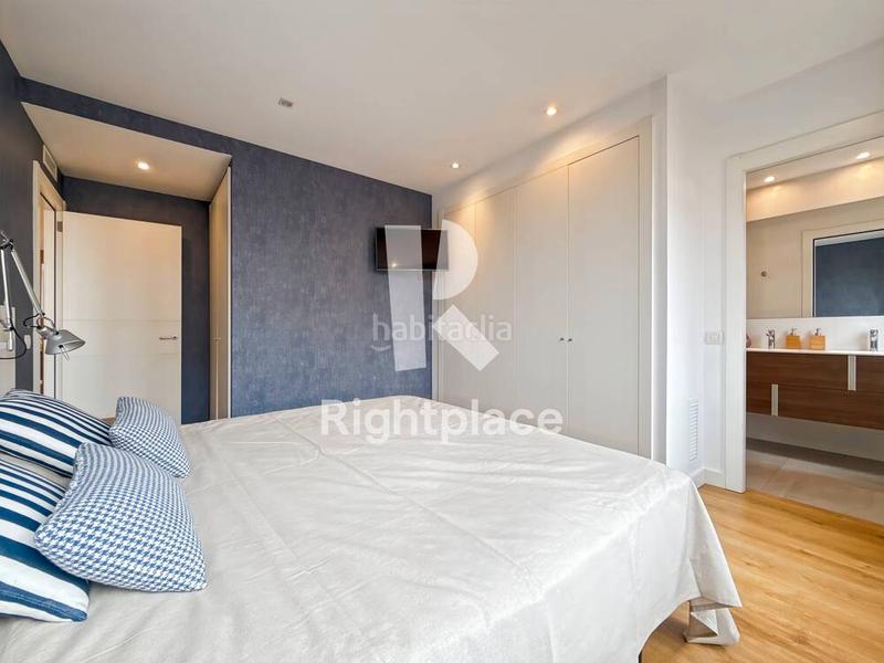 Foto 19dcbdd5-60cb-4e1b-89d5-df1fe27bac67. Rent apartment with heating in Barceloneta Barcelona