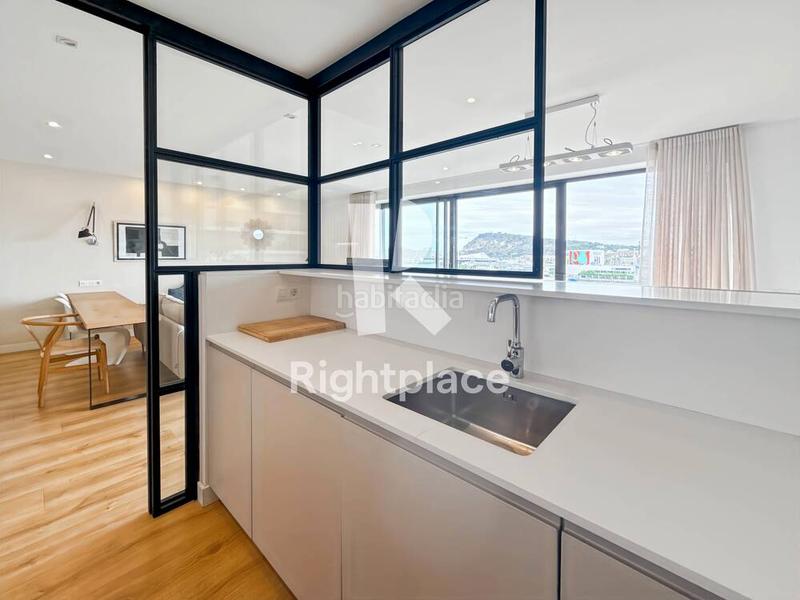 Foto 5955b99f-f79d-4830-bcc8-23ddbf06389c. Rent apartment with heating in Barceloneta Barcelona