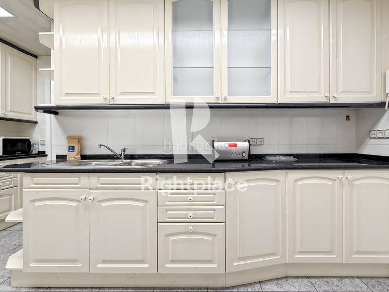 Foto e238b8c9-89bc-4885-bd47-b6da4d96fa17. Rent apartment with heating in La Nova Esquerra de l´Eixample Barcelona