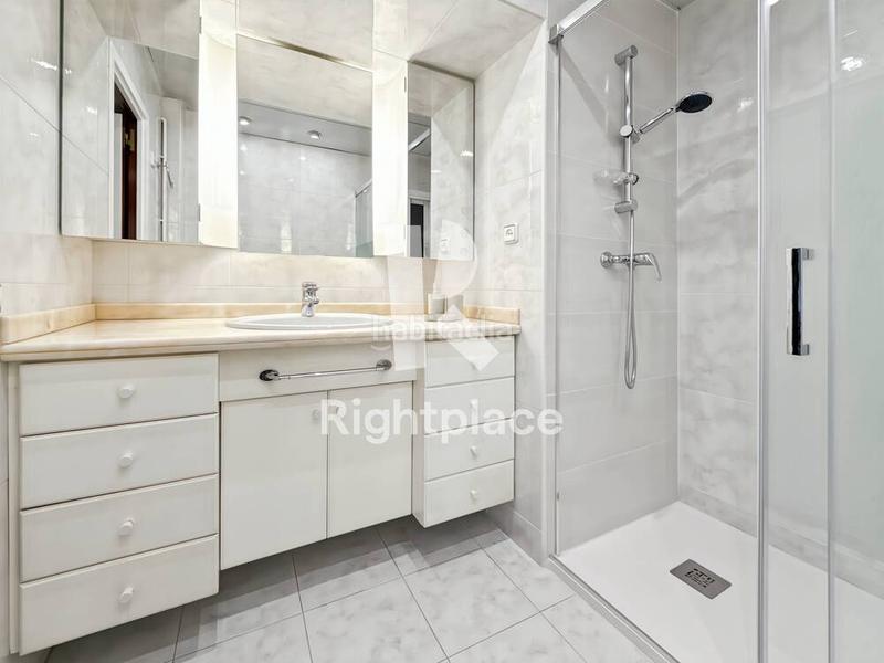 Foto 8eaf82cf-c7cb-4e62-ad0b-028da1148707. Miete appartement mit heizung in La Nova Esquerra de l´Eixample Barcelona