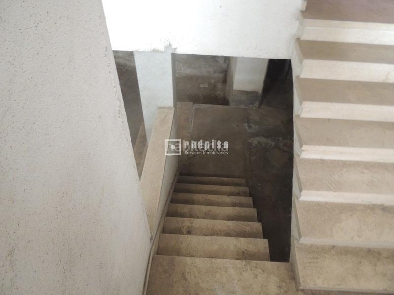 Foto 545c1c25-da9f-4589-991b-e1c330a90142. Local comercial a ceuta 28 a Valdeacederas Madrid