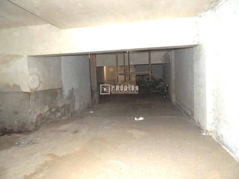 Foto ccddcd58-b7fe-4940-86ac-db6fe1bdad10. Local comercial a ceuta 28 a Valdeacederas Madrid