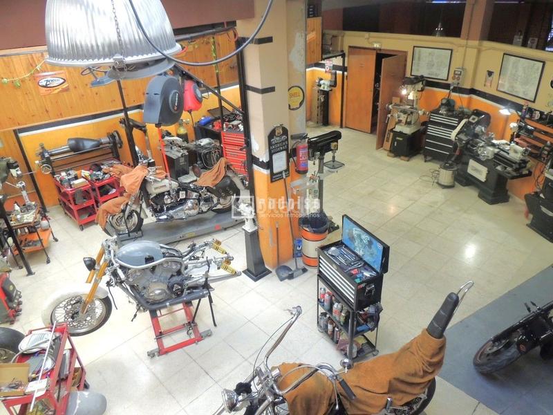 Foto 522ad419-3cff-4536-a06f-46e0f6c336e6. Local comercial a Valdeacederas Madrid