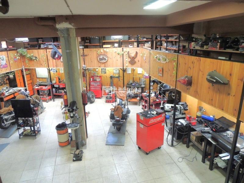 Foto 58aa3591-1c15-443c-bf79-a535f5448503. Local comercial a Valdeacederas Madrid