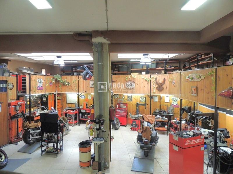 Foto 62512932-aa69-409a-a74f-c2bfc08989ec. Local comercial a Valdeacederas Madrid