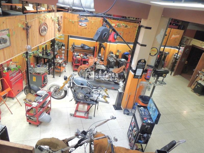 Foto 6bedc3f9-347c-4785-ae1d-fc1920a5543d. Local comercial a Valdeacederas Madrid