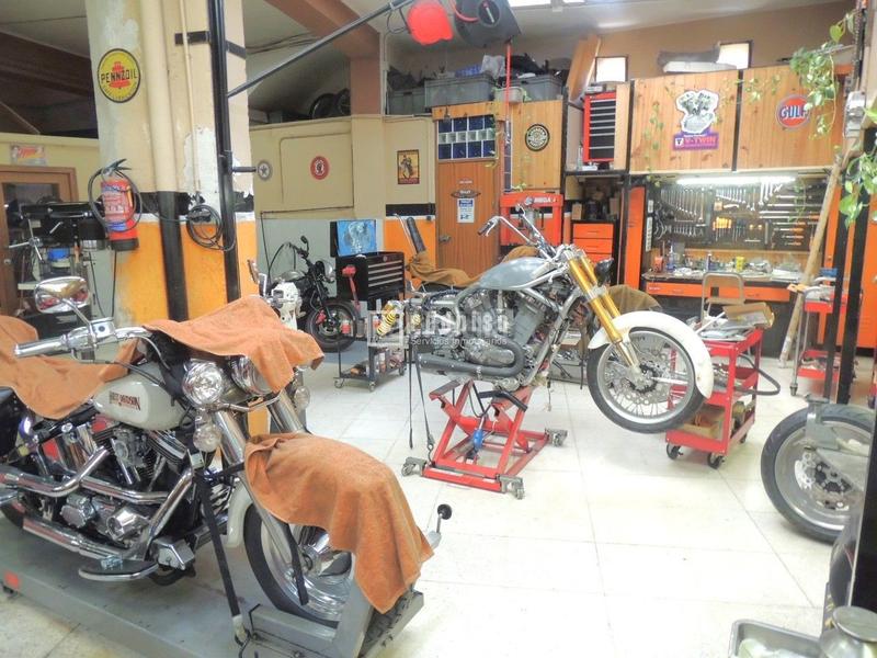 Foto 7bb82f96-f025-4b12-80f3-eb520e3ca219. Local comercial a Valdeacederas Madrid