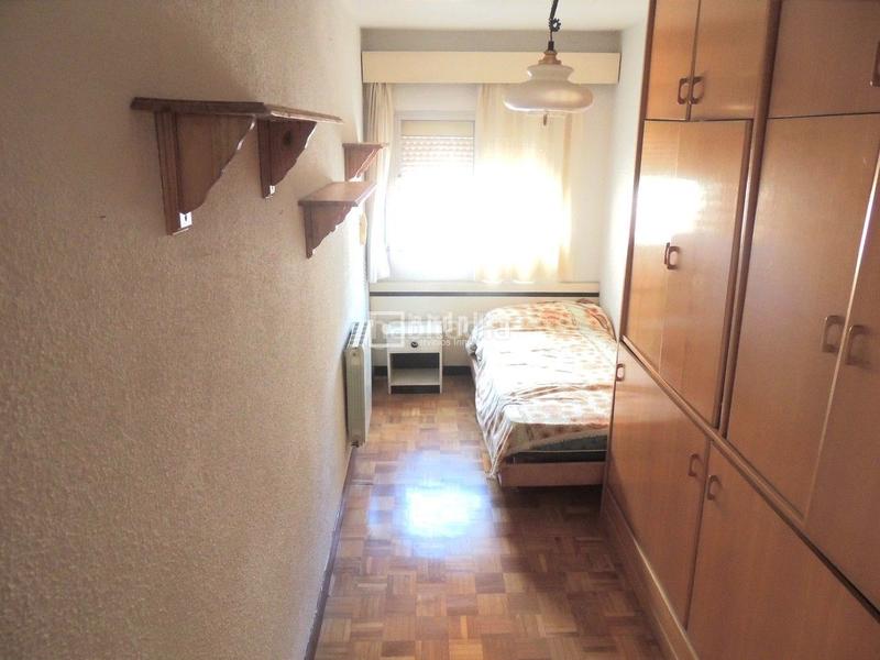 Foto 26017945-d5cf-491e-8734-0bf65d6e6395. Pis amb calefacció a Valdeacederas Madrid