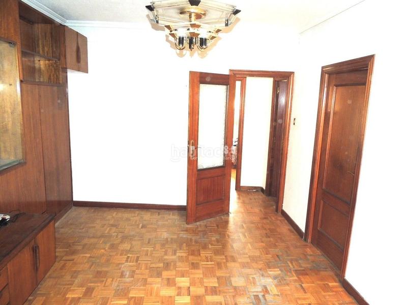 Foto 6b561377-e2df-4153-b094-92eebb498a1e. Pis amb calefacció a Valdeacederas Madrid