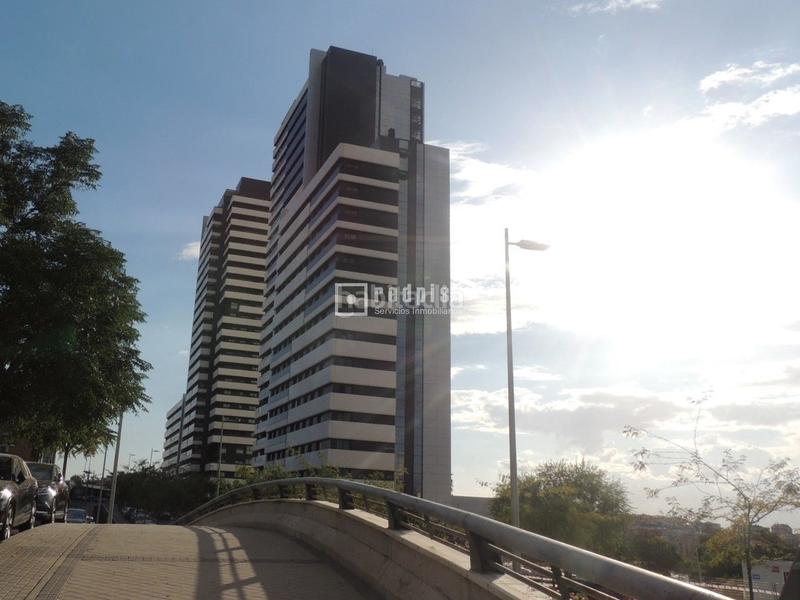 Foto acde07f0-673a-46a3-a09a-d6aceed68ae7. Pis amb calefacció a Valdeacederas Madrid