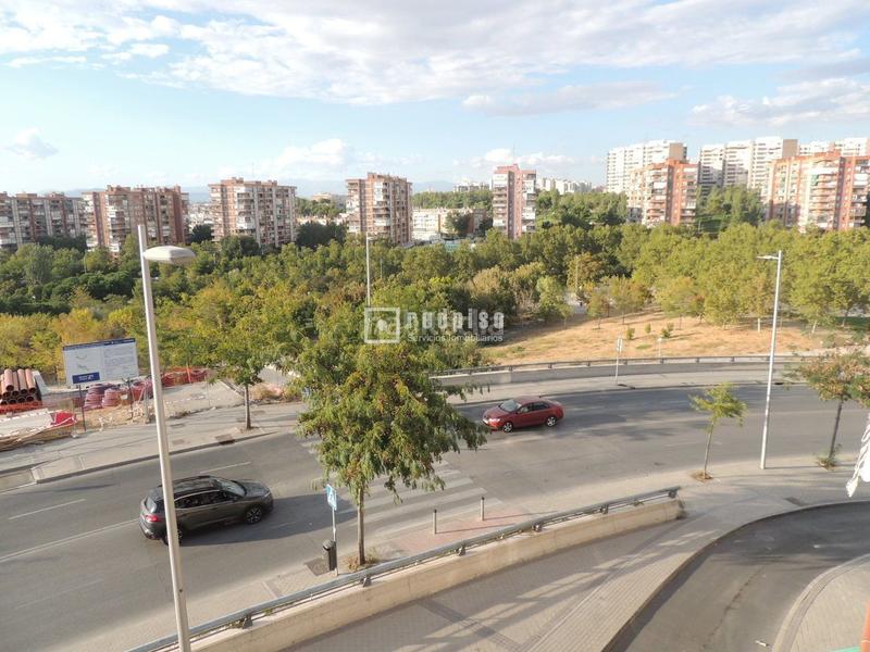 Foto da70059c-cc53-451b-8993-44aacac7754f. Pis amb calefacció a Valdeacederas Madrid