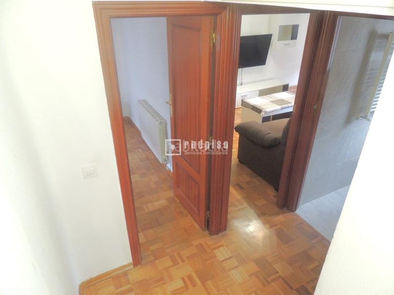 Foto 54e4a88a-13c0-495c-8892-1695104ef0d5. Affitto appartamento con riscaldamento in Valdeacederas Madrid