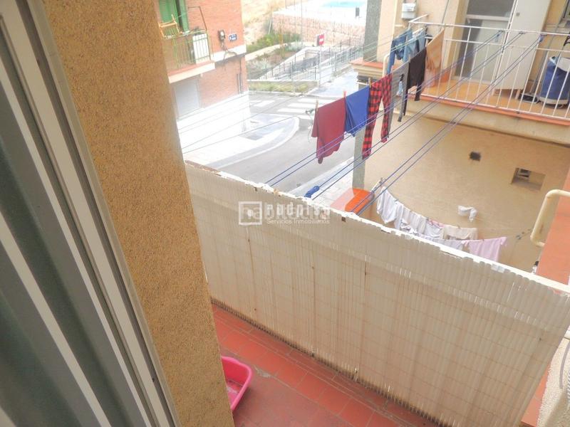 Foto 00eb9d3c-1d00-4745-bd31-a78bc372d92b. Alquiler piso oportunidad en Valdeacederas Madrid