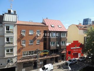 Pis a Valdeacederas. Oportunidad piso en venta en valdeacederas