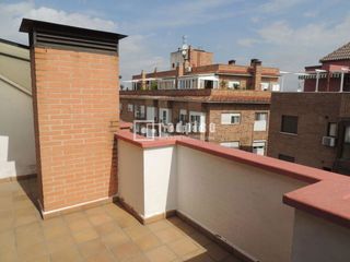 Lloguer Àtic  Del capitán blanco argibay. Redpiso presenta ático con terraza.