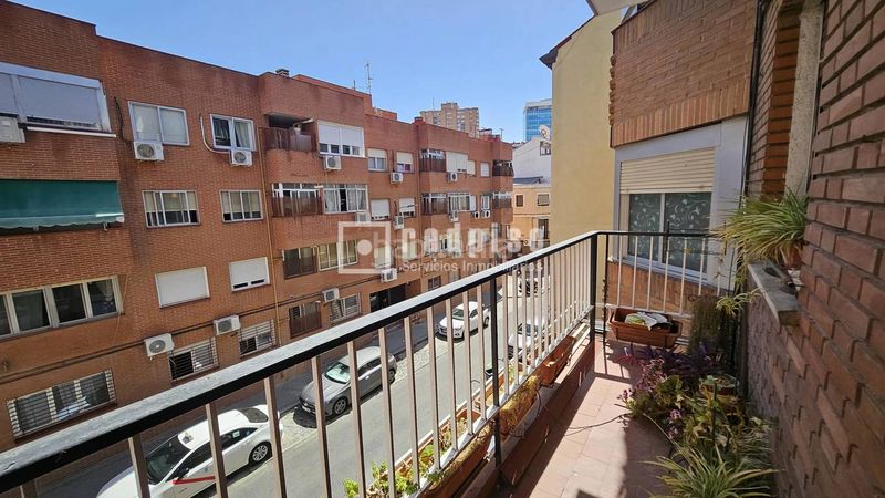 Foto c1b73f10-aa83-4e52-9bbe-2d4528b7b0a8. Pis amb calefacció a Castillejos-Cuzco Madrid