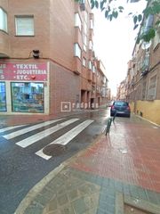 Aparcament cotxe a De las cuevas 1