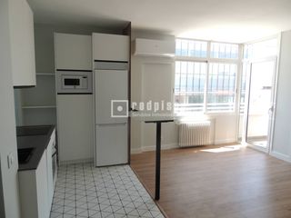 Rent Apartment  Del poeta joan maragall. Finca con ascensor y portero fisico