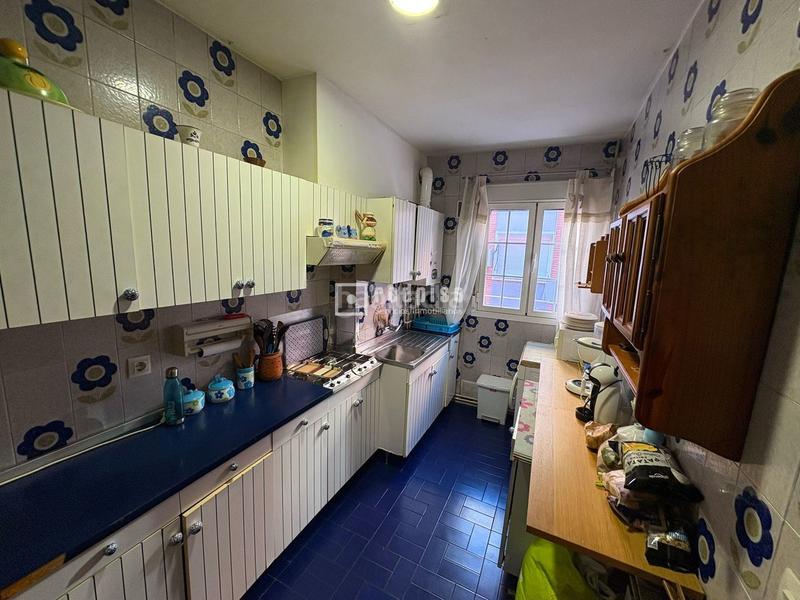 Foto 66548eb1-1085-40e1-a158-559bbfa5d3fa. Piso estupendo piso en Palomeras Bajas Madrid