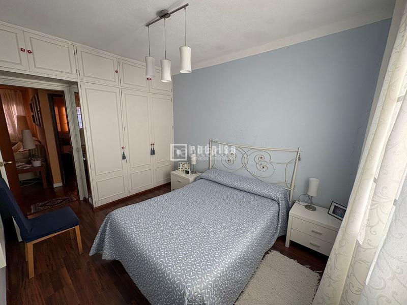 Foto 9326248b-4fd6-4201-95c0-137b079b8129. Piso estupendo piso en Palomeras Bajas Madrid