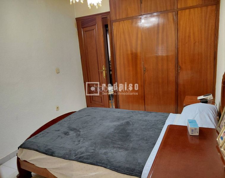 Foto 4c7a6178-6bde-4101-a345-5b9ba3881268. Pis a Palomeras Bajas Madrid
