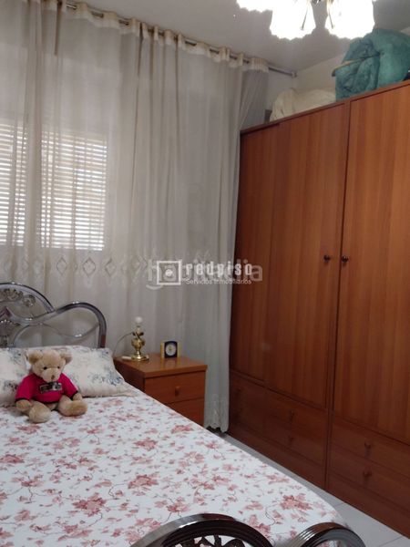 Foto ba4f5f51-1d28-43ef-854e-5d5a07ca17cc. Pis a Palomeras Bajas Madrid