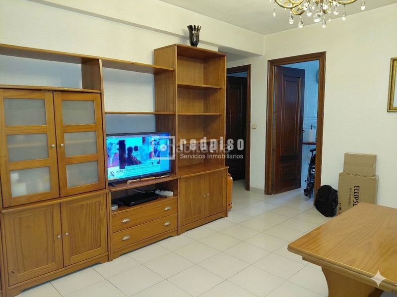 Foto f9702820-b182-49f3-a878-74c16657b2fb. Pis a Palomeras Bajas Madrid