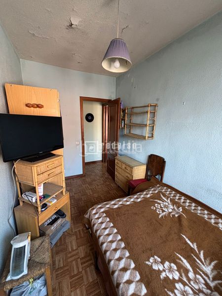 Foto 1922b6ea-ac52-42bd-b791-fe0119cd535a. Flat with heating in Opañel Madrid