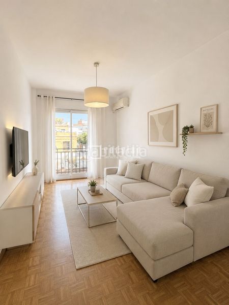 Foto f67ebe23-350a-4ff7-8858-6a534187a068. Flat with heating in Opañel Madrid