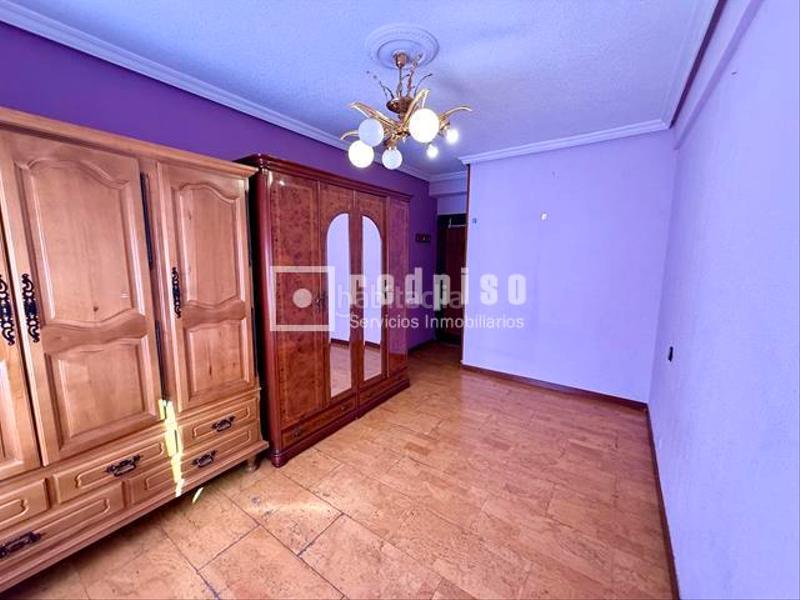 Foto 11c51790-6abc-4ea5-8d41-03a1e3f07dcc. Flat with heating parking in Villaverde Alto Madrid