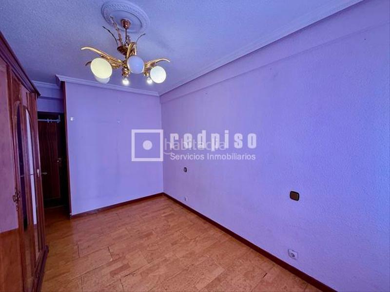 Foto 2c1222c2-b554-4ff7-baa7-6ab18bd4a906. Flat with heating parking in Villaverde Alto Madrid