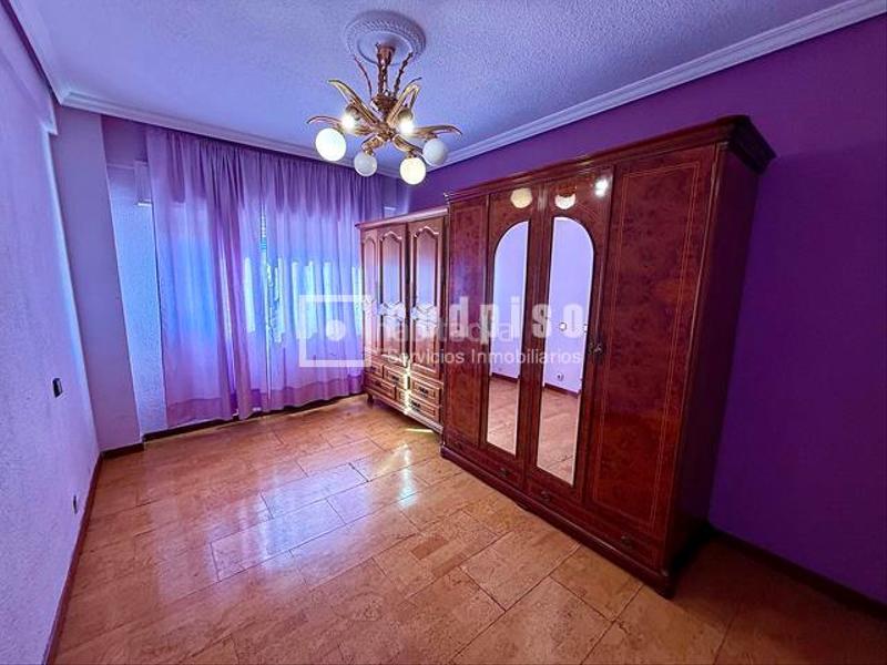 Foto 8595d4ce-48ce-4664-8a5f-4d574d2fc654. Flat with heating parking in Villaverde Alto Madrid