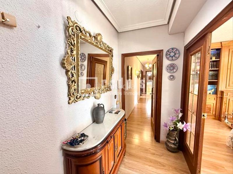 Foto a1df8512-a45e-4690-b184-3978d4fac8bf. Flat with heating parking in Villaverde Alto Madrid