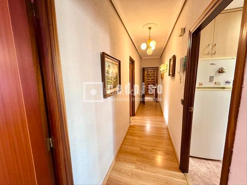 Foto f1109fd1-8efd-45e2-bf04-0b2103ff5cb1. Flat with heating parking in Villaverde Alto Madrid