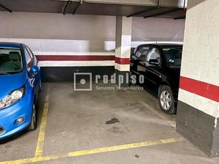 Aparcament cotxe a Villaverde Alto