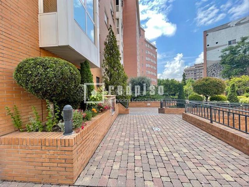 Foto 43576b19-06a1-4b78-b9a3-45ebd88275bd. Flat with heating in Villaverde Alto Madrid