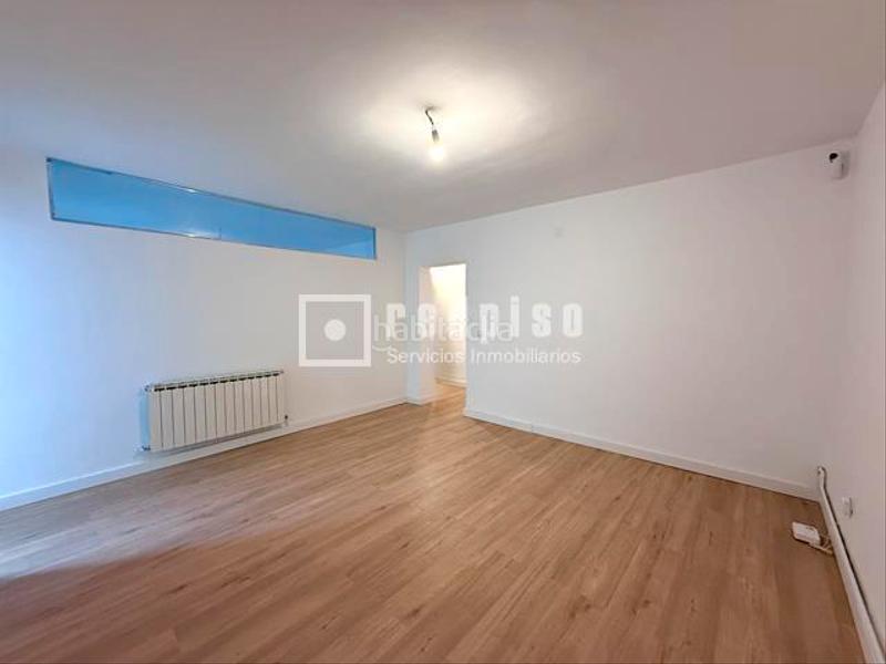 Foto f8855977-1a28-4b27-acee-7324364f0610. Etagenwohnung mit heizung in Villaverde Alto Madrid
