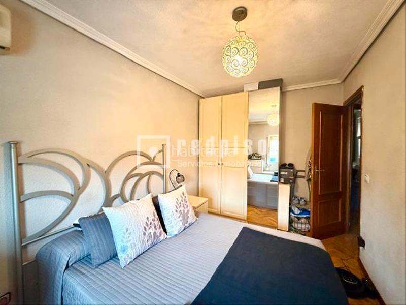 Foto 2cb2e5c8-3aff-4f29-983c-c9cfaae416dc. Appartement dans Villaverde Alto Madrid