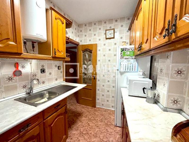 Foto a037acf4-aa34-44b3-9215-61ab1872ba7f. Etagenwohnung mit heizung in Villaverde Alto Madrid