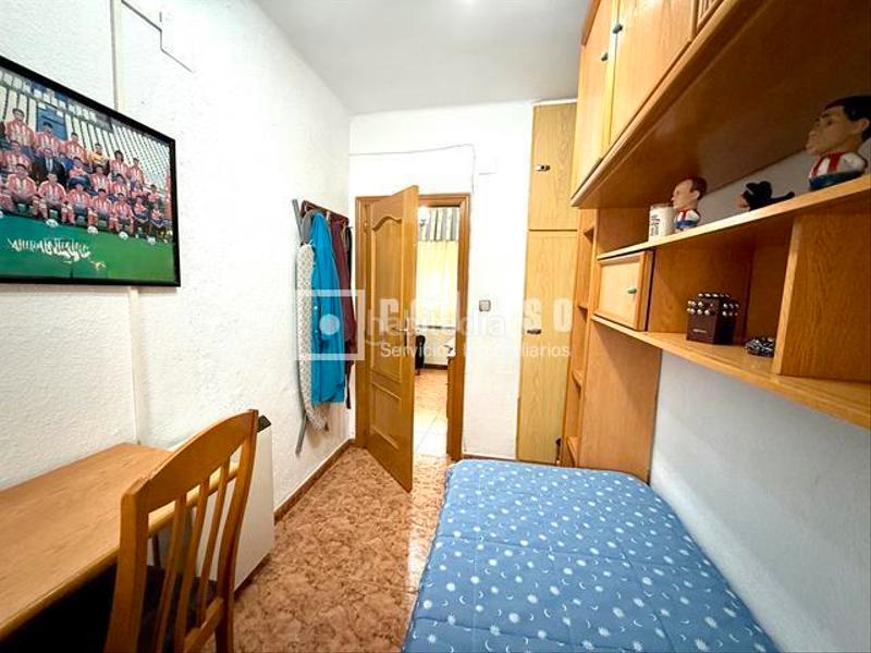 Foto bf34b57f-fa9f-42e3-bd90-772be7067939. Piso en Villaverde Alto Madrid