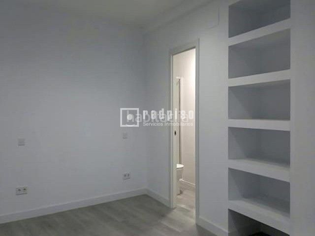 Foto 092e54f0-ea91-4cb6-8d73-211e004f9d49. Loft a Villaverde Alto Madrid
