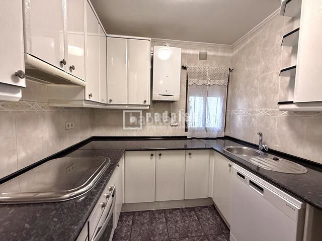 Foto 9122ffaa-23c8-4cb3-a9b0-ec79384ce5aa. Pis amb calefacció piscina a Villaverde Alto Madrid