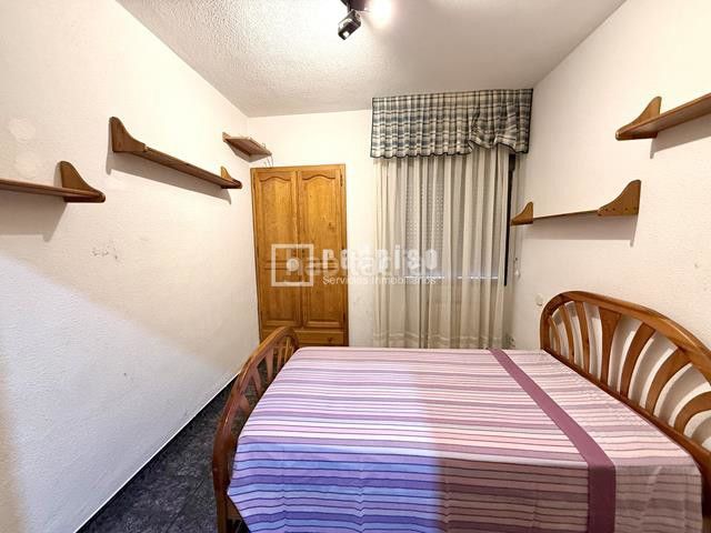 Foto 2cbc0a3c-0930-4ee6-83a3-c8617713ee55. Piso en Villaverde Alto Madrid