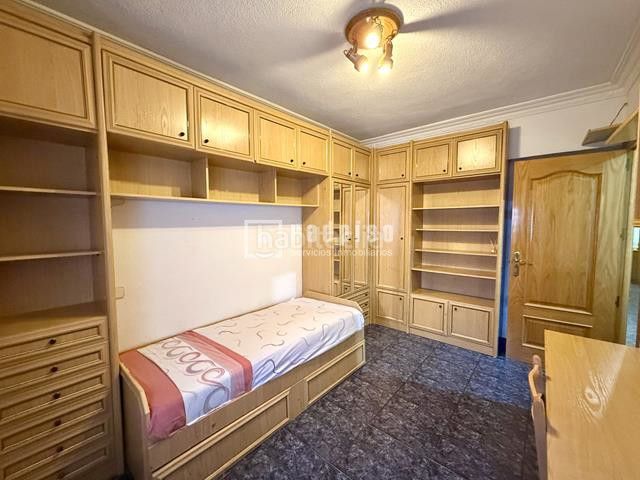 Foto 76d6f0fa-f22d-4208-a3fc-72739f2427fc. Piso en Villaverde Alto Madrid