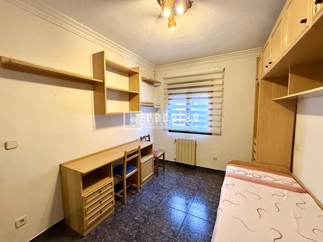 Foto 92bacb44-4481-4595-9792-e4d064575683. Piso en Villaverde Alto Madrid