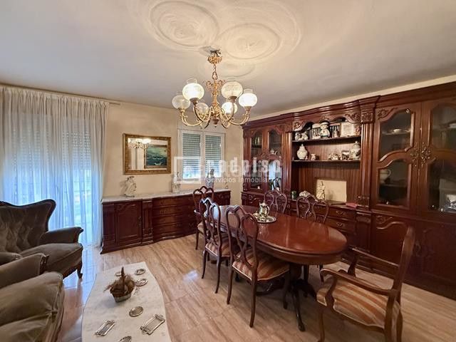 Foto 74153124-15fb-4b81-9e0d-4d0a8a2a4f34. Piso en Villaverde Alto Madrid