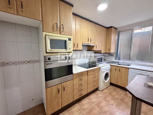 Foto 83ab4427-c122-4dbc-9008-1f5f3d87dd9d. Piso en Villaverde Alto Madrid