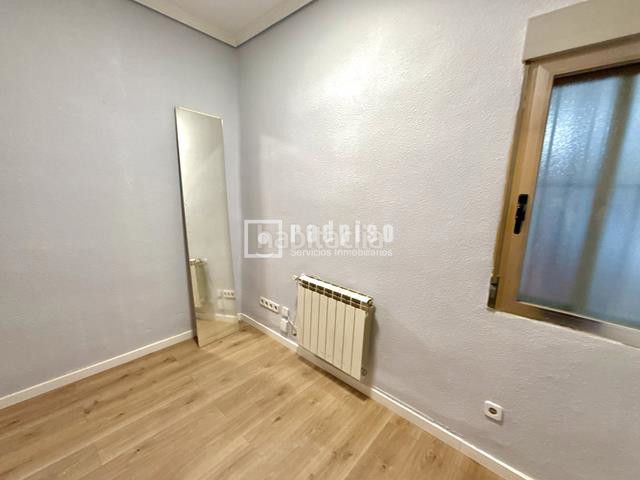 Foto 88ac0e10-eedf-47c5-812b-5db50884200e. Piso en Villaverde Alto Madrid