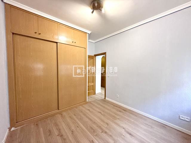 Foto f4e75bd3-7658-413d-988e-b75aa29ca23f. Piso en Villaverde Alto Madrid