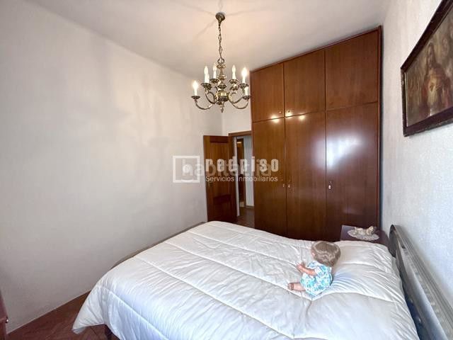 Foto 08d4ea95-8986-4fe8-99e7-bec7e1ed6af0. Pis a Villaverde Alto Madrid